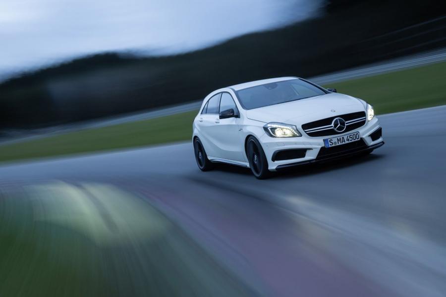  Mercedes-Benz A45 AMG 2014 года  (фото 22 из 24)